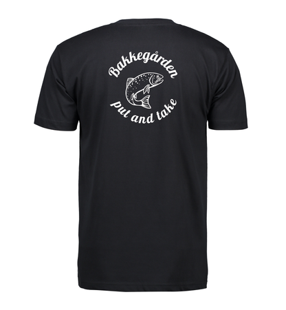 BAKKEGÅRDEN T-SHIRT